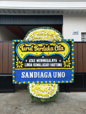 Papan Bunga Duka di Tanjung Mas
